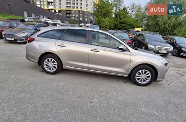 Универсал Hyundai i30 Wagon 2020 в 