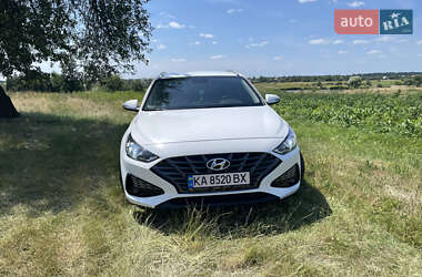 Универсал Hyundai i30 Wagon 2021 в Киеве