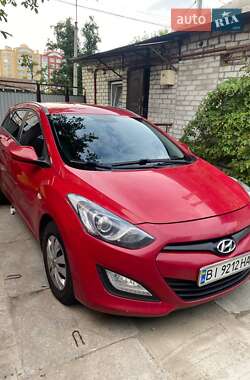 Универсал Hyundai i30 Wagon 2013 в Кременчуге