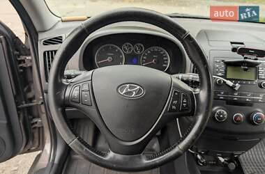 Универсал Hyundai i30 Wagon 2011 в 