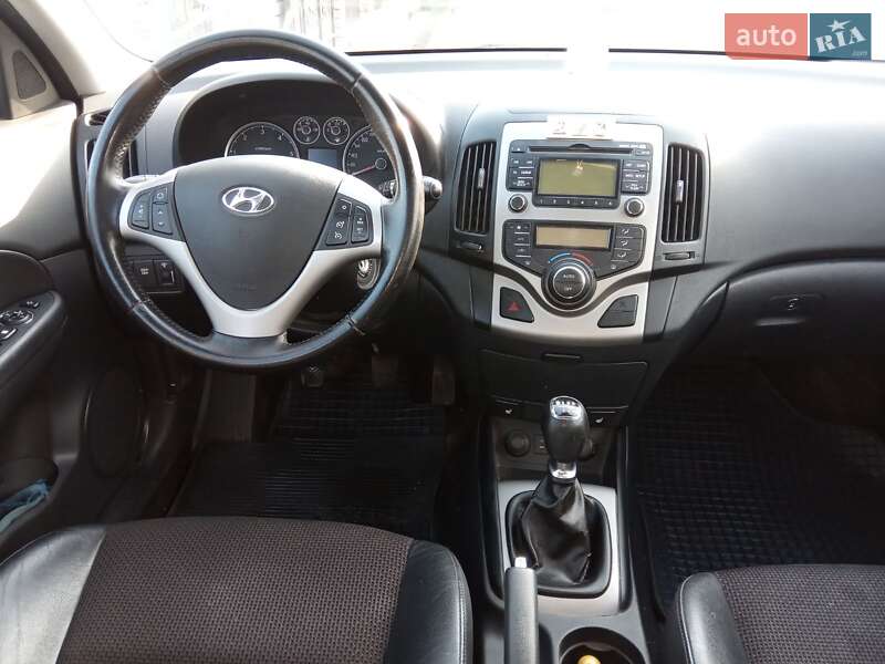 Универсал Hyundai i30 Wagon 2011 в Шептицькому
