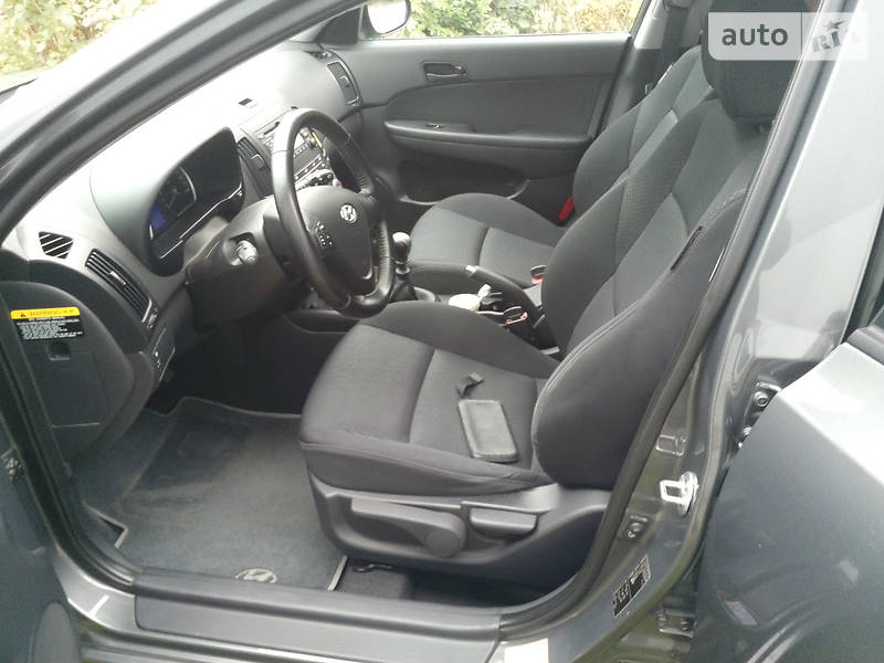 Хетчбек Hyundai i30 2008 в Кременці фото 10 Хетчбек Hyundai i30 2008 в Кременці