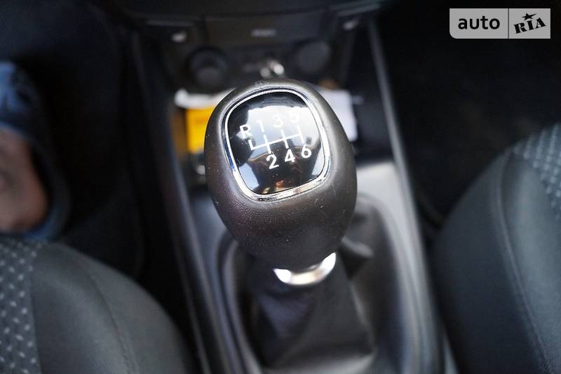 Хэтчбек Hyundai i30 2011 в Луцке