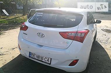 Хэтчбек Hyundai i30 2012 в Николаеве