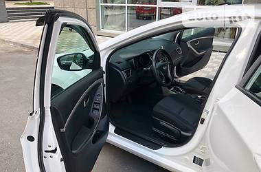 Хэтчбек Hyundai i30 2013 в 