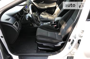 Хэтчбек Hyundai i30 2013 в 