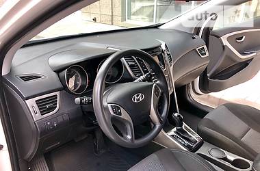 Хэтчбек Hyundai i30 2013 в 