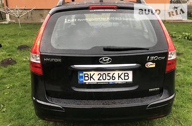 Универсал Hyundai i30 2011 в Радивилове