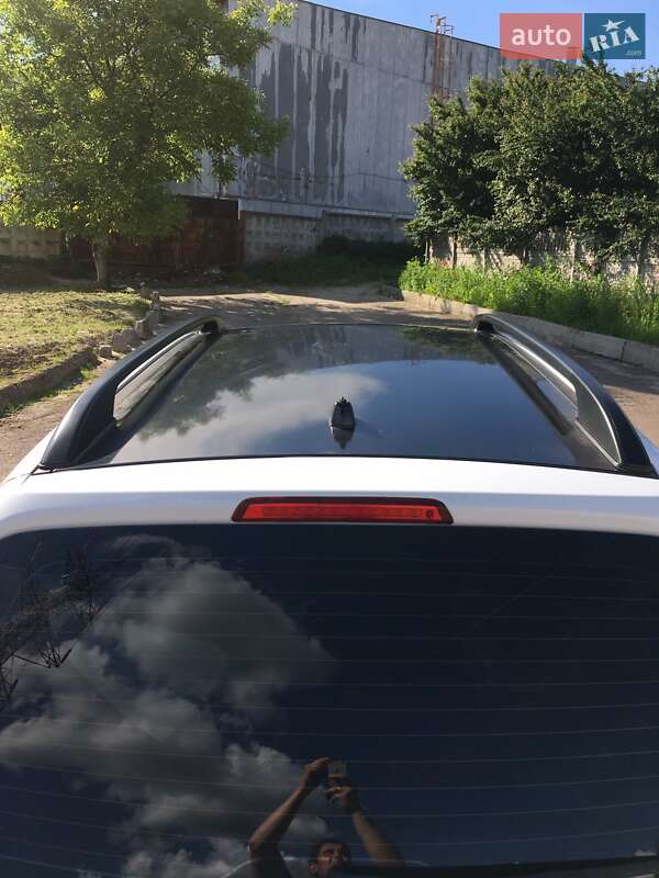 Универсал Hyundai i30 2011 в Львове