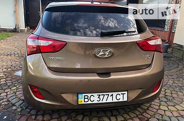 Хэтчбек Hyundai i30 2012 в Львове