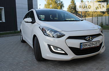 Універсал Hyundai i30 2013 в Сумах