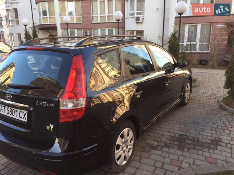 Універсал Hyundai i30 2010 в Івано-Франківську