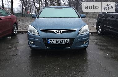 Хэтчбек Hyundai i30 2009 в Киеве