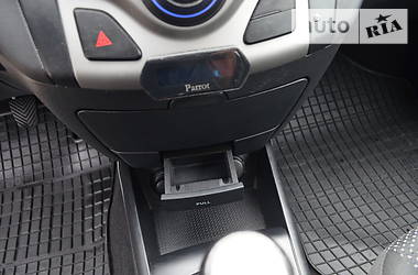Хетчбек Hyundai i30 2009 в 