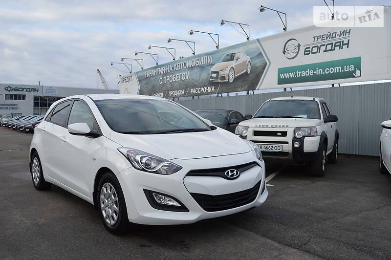 Хэтчбек Hyundai i30 2014 в Киеве