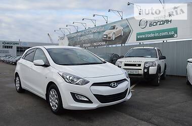 Хетчбек Hyundai i30 2014 в 