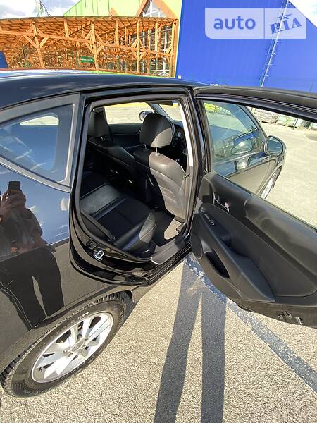 Хэтчбек Hyundai i30 2011 в Харькове