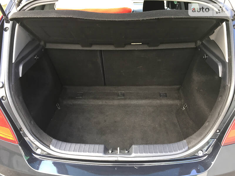 Хетчбек Hyundai i30 2010 в Рівному фото 33 Хетчбек Hyundai i30 2010 в Рівному