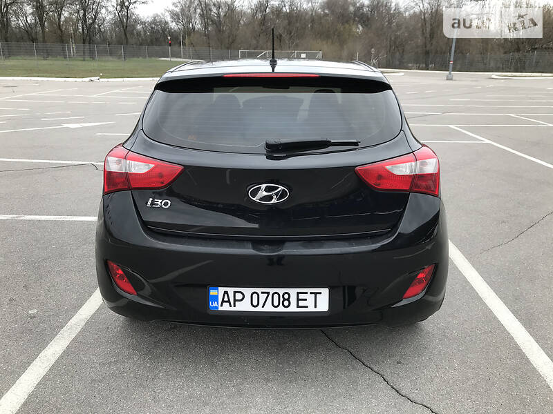 Хэтчбек Hyundai i30 2013 в Запорожье