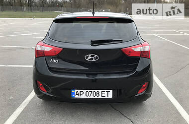 Хетчбек Hyundai i30 2013 в 