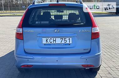 Универсал Hyundai i30 2011 в Радивилове