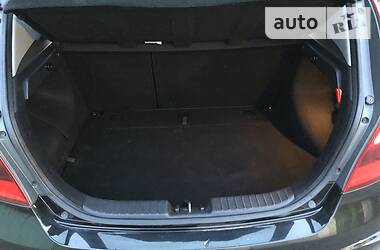 Хетчбек Hyundai i30 2009 в 