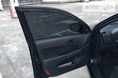 Хетчбек Hyundai i30 2011 в 