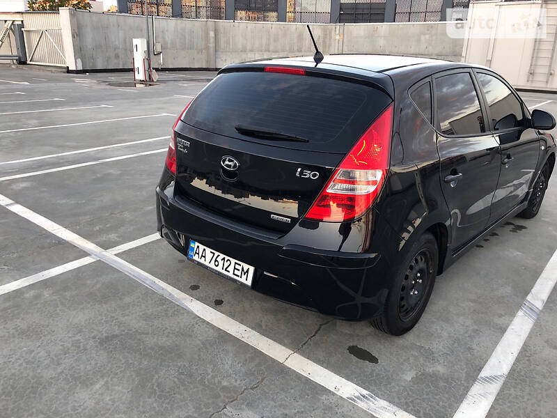 Хетчбек Hyundai i30 2011 в Києві