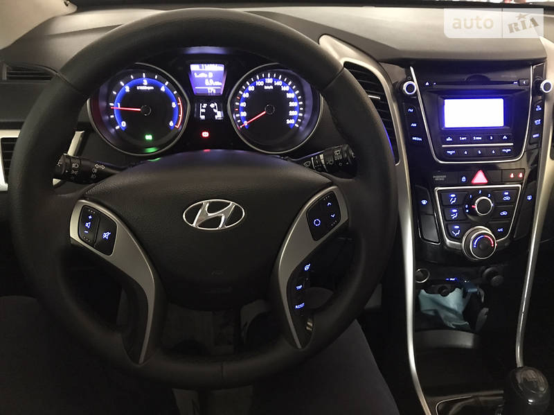 Хэтчбек Hyundai i30 2013 в Запорожье