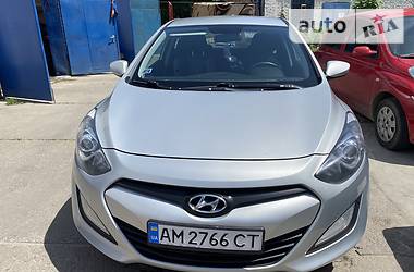 Хэтчбек Hyundai i30 2014 в Житомире