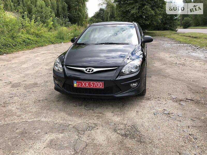 Хетчбек Hyundai i30 2011 в Луцьку