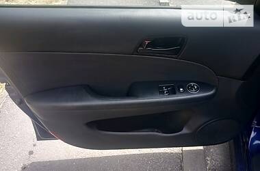 Хетчбек Hyundai i30 2010 в 