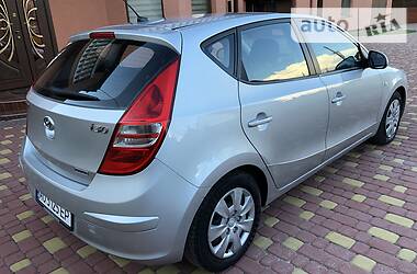 Хэтчбек Hyundai i30 2007 в Тячеве