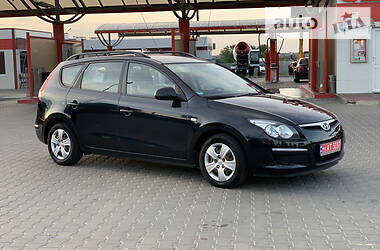 Универсал Hyundai i30 2009 в Луцке