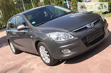 Хэтчбек Hyundai i30 2008 в Виннице