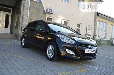 Универсал Hyundai i30 2014 в Стрые