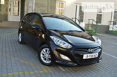 Универсал Hyundai i30 2014 в Стрые