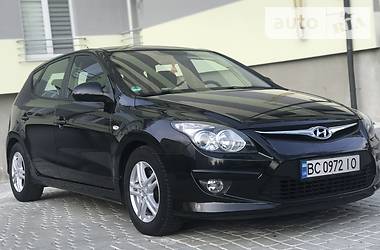 Хэтчбек Hyundai i30 2010 в Дрогобыче