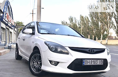 Хэтчбек Hyundai i30 2012 в Одессе