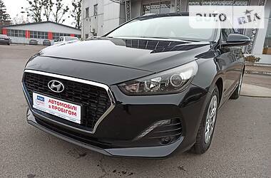 Универсал Hyundai i30 2019 в Львове