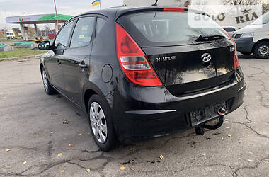 Хэтчбек Hyundai i30 2008 в Киеве