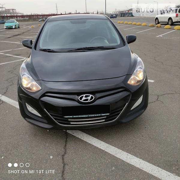 Хетчбек Hyundai i30 2012 в Києві фото 13 Хетчбек Hyundai i30 2012 в Києві