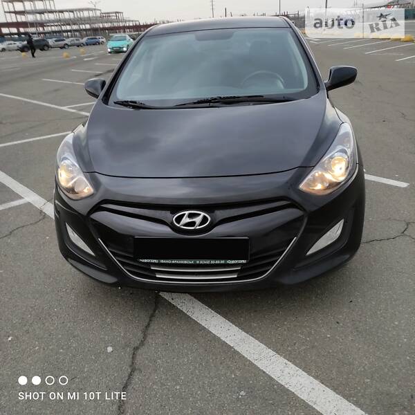 Хетчбек Hyundai i30 2012 в Києві фото 17 Хетчбек Hyundai i30 2012 в Києві