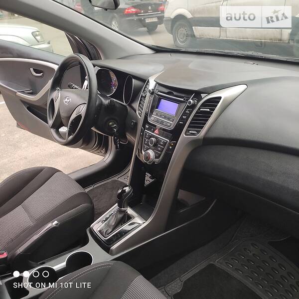 Хетчбек Hyundai i30 2012 в Києві фото 3 Хетчбек Hyundai i30 2012 в Києві