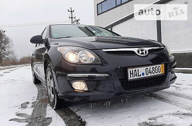 Универсал Hyundai i30 2009 в Киеве
