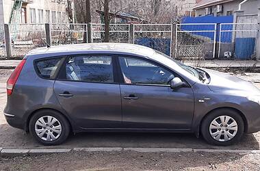 Универсал Hyundai i30 2010 в Одессе