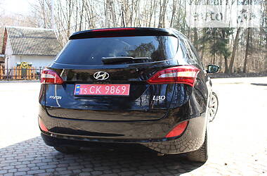 Универсал Hyundai i30 2016 в Дрогобыче