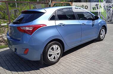 Хэтчбек Hyundai i30 2012 в Северодонецке