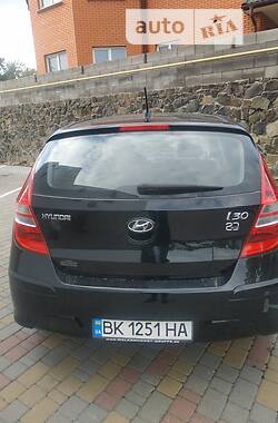 Хэтчбек Hyundai i30 2012 в Ровно