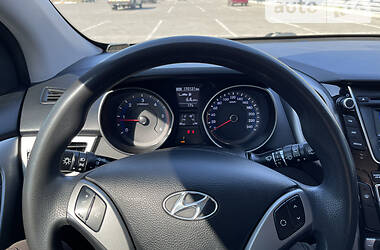 Универсал Hyundai i30 2014 в Херсоне